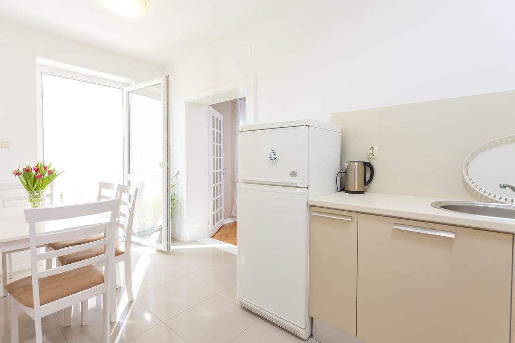 Apartment Nena & Petar Makarska Kültér fotó