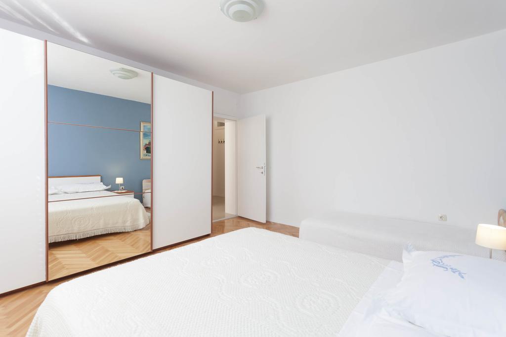 Apartment Nena & Petar Makarska Kültér fotó